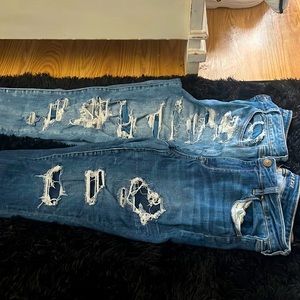 2 pairs of American Eagle ripped jeans